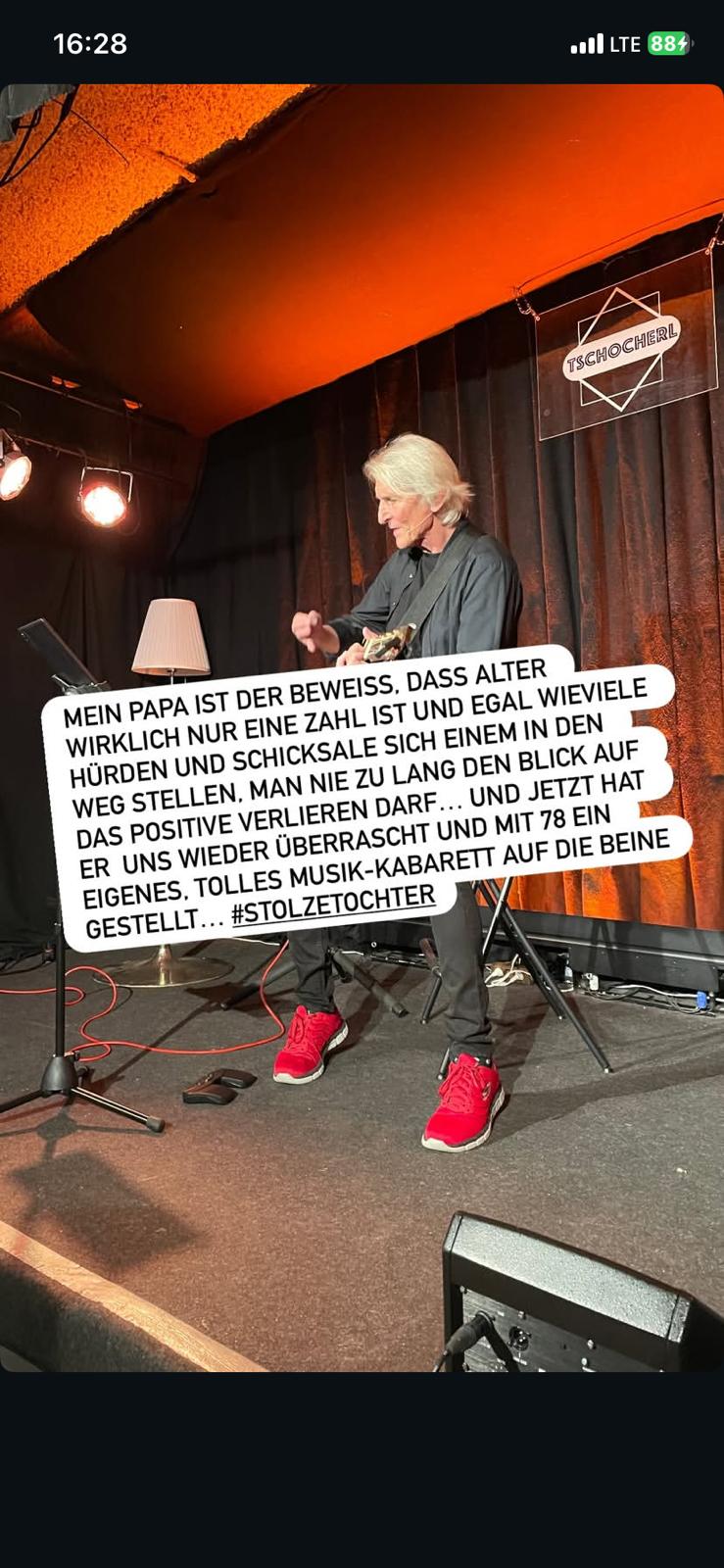 Story Screenshot über Franz Sobotka auf der Bühne im Tschocherl